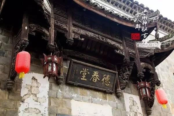 我和男朋友同居了，我是一婚，男朋友隐瞒了他是二婚，而且还有一个12岁女儿，是跟着他的，见了男方父母？游戏画面